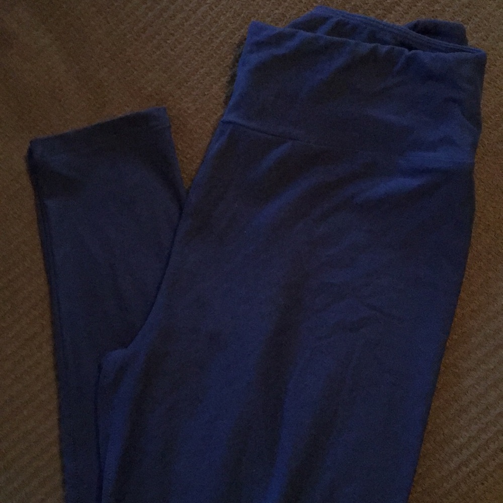 Solid Dark blue Lularoe leggings OS